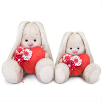 Bunny Mi with a red heart